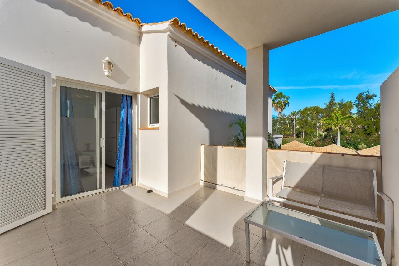 Chalet Playa De Las Americas Arona  Exterior foto