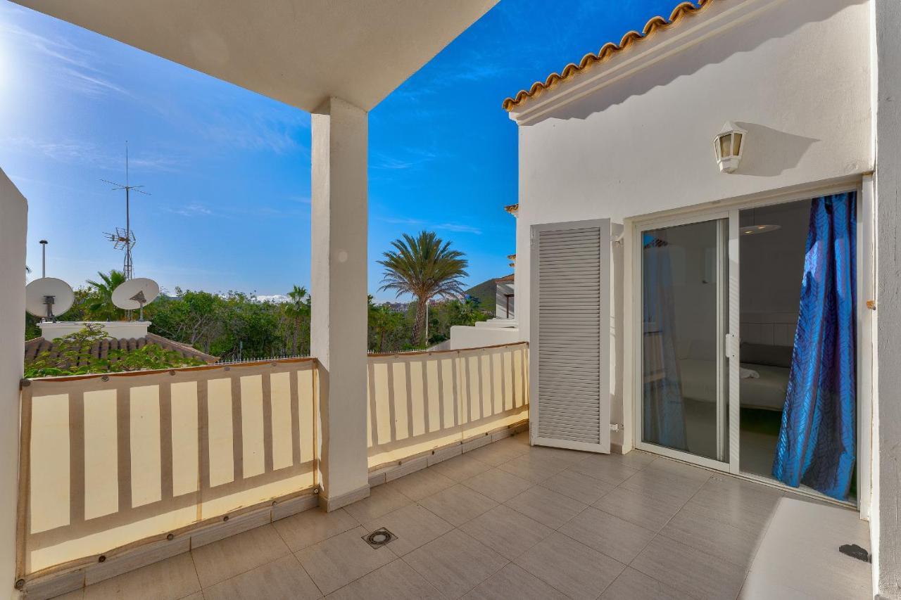 Chalet Playa De Las Americas Arona  Exterior foto